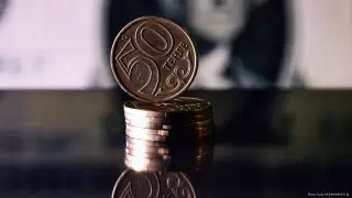 Официальный курс доллара на 3 июля назвали в Нацбанке