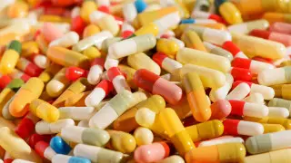 46 человек задержали за перепродажу лекарств за день в Казахстане