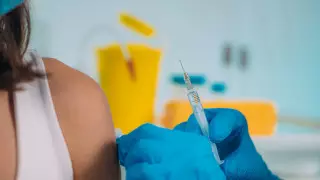 Осужденных медиков привлекают к борьбе с COVID-19 в Павлодарской области