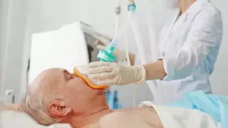 91-летний карагандинец вылечился от коронавируса