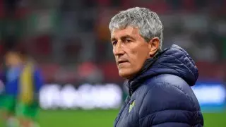 Бывший игрок "Барселоны" может сменить главного тренера клуба