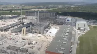 Самый большой в мире термоядерный реактор начали строить во Франции