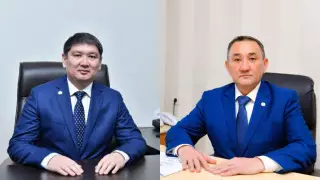 Аким Шымкента уволил двух заместителей