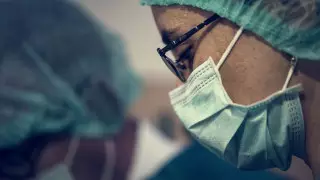 Выживший в аварии борец впал в кому