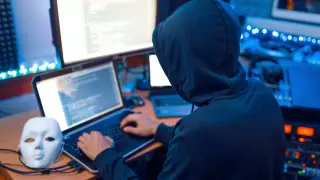 Российских хакеров обвинили во взломе почты экс-министра Великобритании