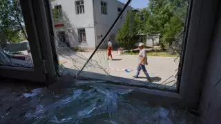 Стены мокрые, полы вздулись. Жители Арыси пожаловались на новые дома