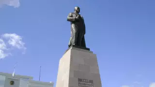 Аким Усть-Каменогорска и его подчиненные прочли стихотворение Абая Кунанбаева