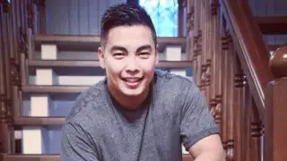 "В тот вечер я не спал". Спортсмен рассказал о спасении детей из пожара в Алматы