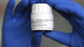 Казахстан приостановит закуп "Фавипиравира"