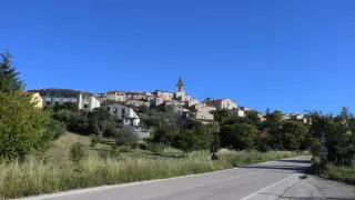 "Мы такого не ждали". Казахстанцы завалили деревню в Италии заявками на бесплатный отдых