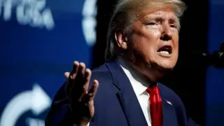 Трампа официально выдвинули кандидатом в президенты США