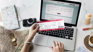 Мошеннические сайты по продаже авиабилетов закрыли в Казахстане