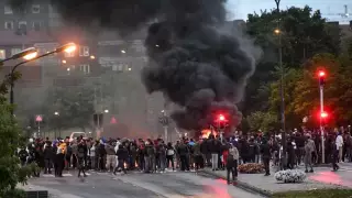 Массовые беспорядки вспыхнули в Швеции из-за сожжения Корана