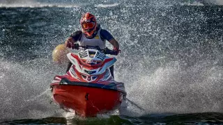 Трое погибли на гидроциклах за два года в Казахстане