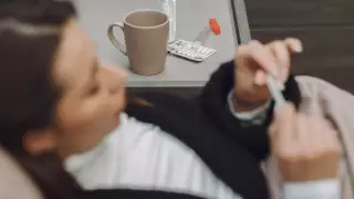 Об опасности наложения гриппа на коронавирус предупредил санврач