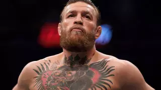 "Я просто раздавлен". Появилось фото задержания Конора МакГрегора на яхте