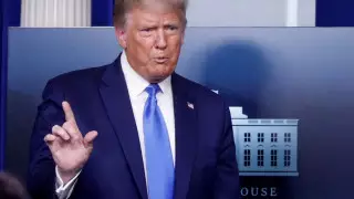 Трамп не гарантирует мирную передачу власти в США после выборов