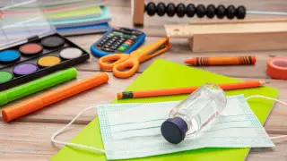 16 детей заразились коронавирусом в школах и детсадах Казахстана