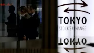 Токийская фондовая биржа остановила работу