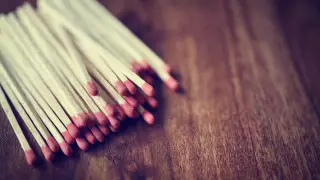 Двое детей погибли при пожаре в Таразе: их оставили одних дома