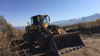 "Здесь были сады" - чернозем незаконно вывозили в предгорьях Алматы