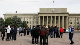 Президент Кыргызстана отправил в отставку премьера и правительство