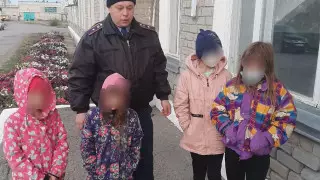 "Ночевали в овраге". 4 девочки потерялись в Костанайской области