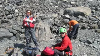 Алматинка нашла потерянный  9 лет назад в горах ботинок