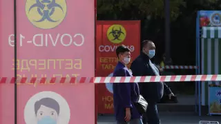 Резкий прирост новых случаев коронавируса зафиксирован в Казахстане