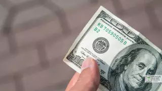 Назван официальный курс доллара на 30 октября