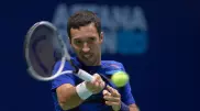 Михаил Кукушкин сенсационно победил в матче с первым сеяным Astana Open Бенуа Пером