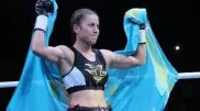 Девушка-боксер из Казахстана победила сербку в Москве