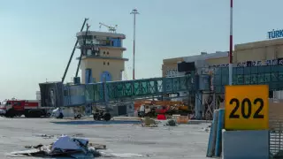 Почти 100 миллионов тенге задолжали строителям нового аэропорта Туркестана