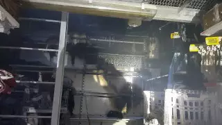 В крупном ТРЦ Алматы произошел пожар