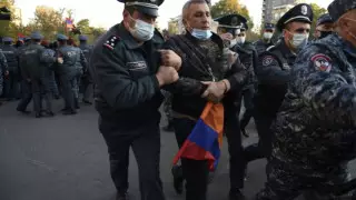 В Армении проходит новый митинг оппозиции