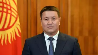 Новый временный президент Кыргызстана обратился к народу