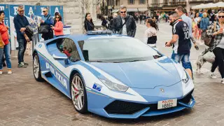Итальянская полиция экстренно доставила донорскую почку на Lamborghini