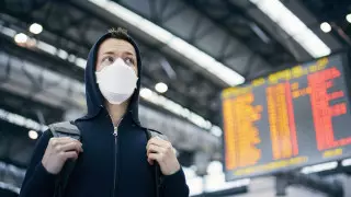 Иностранца без ПЦР депортировали из Казахстана