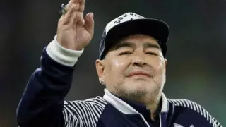 Стали известны последние слова Марадоны перед смертью