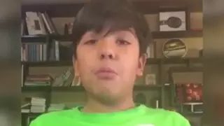 Казахстанский школьник записал эмоциональное обращение. Ему ответили санврачи