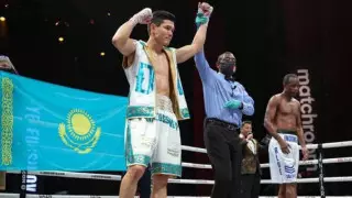 "Я по-спортивному голоден". Елеусинов прокомментировал завоевание первого титула в профи