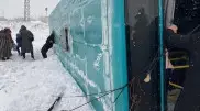 Пассажирский автобус опрокинулся в кювет в Карагандинской области
