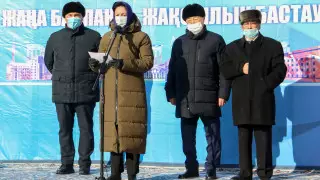 Жителям Кызылорды вручили 100 квартир