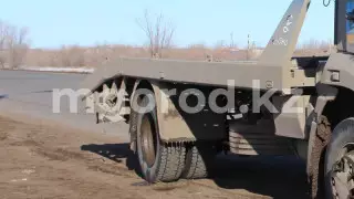 Автомобиль угнали в России и на эвакуаторе пытались ввезти в Казахстан