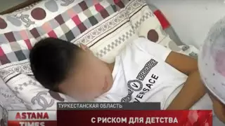 Школьник незаконно работал на заводе и лишился руки в Туркестанской области