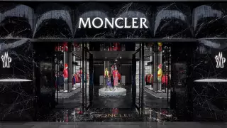 Moncler покупает Stone Island