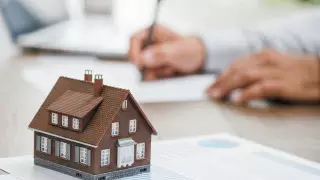 Продаем квартиру. Кто платит налог?