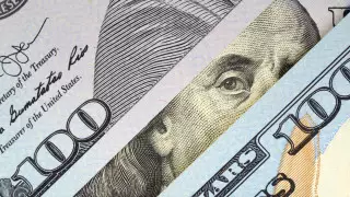 Каким будет официальный курс доллара 10 декабря