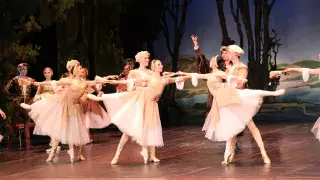 В ГАТОБ имени Абая ответили на жалобу прима-балерин