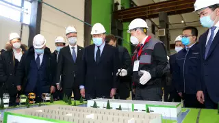 Аскар Мамин дал старт производству автобусов Yutong в Карагандинской области